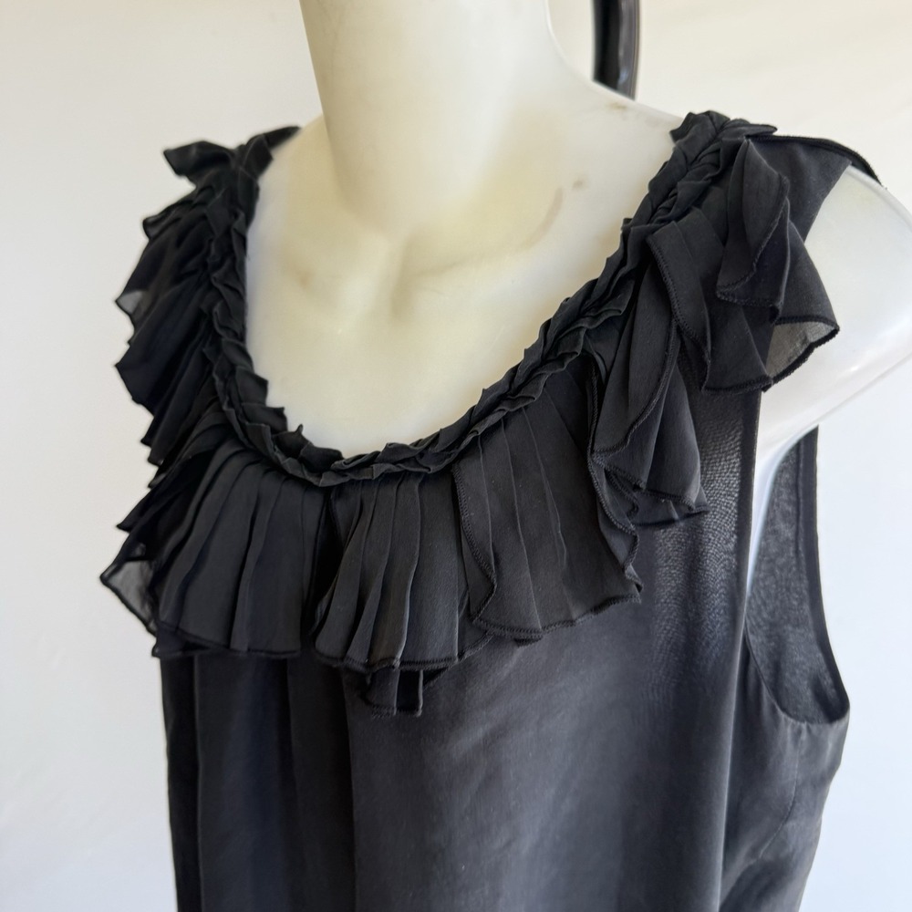Ann Taylor Black Sleeveless Ruffled Neck Blouse Women's 12 Lined Zip Office